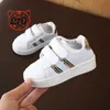 2020 Barnskor Pojkar Sneakers För Barn Skor Baby Tjejer Toddler Skor Mode Märke Vit Casual Light Soft Sport Running X0703