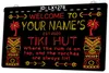 LX1278 Uw namen Tiki Hut waar de rum op de tap staat en de fakkels zijn altijd aangestoken lichtbord Dual Color 3D Gravure