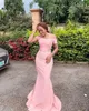 Aso Rbi – robe de bal rose, épaules dénudées, robe de demoiselle d'honneur, longueur au sol avec traîne, 2021