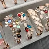 Armband 10 stks/partij Mode Bloemen Natuursteen Kristal Liefde Armbanden Voor Vrouwen Mix Stijl Vergulde Metalen Armbanden Sieraden groothandel