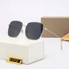 2022 Nouveau carré grand cadre lunettes de soleil polarisées conducteur féminin lunettes de soleil d'ancre de conduite montrent le modèle de tendance de pare-soleil mince 1172 avec boîte