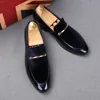 Luxury Fashion Autumn Shadow Patent Leather Groom Wedding Shoes Italian Style High Quality Slip on Oxford Dress Party Loafers H18