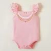 Arrivo 3 pezzi Baby Girl All-cotone Lettera Love Allover Tute arruffate per 0-24M Vestiti pagliaccetto in cotone 210528