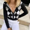 Vintage des années 90 Argyle Plaid tricoté à manches longues à manches longues à capuche Cardigan Pulls Femmes Automne Streetwear Y2K Crop Knitwear Tops 210415