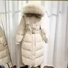 冬の本物の自然の毛皮のフード付きロングジャックダウンコートカジュアルベルトパーカーの防風暖かい雪の遊び210430