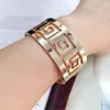 Kvinnor Mode Tillbehör Elegant Geometrisk Hål Bangle Wide Metal Manschett Armband Armband 18K Guldpläterad Bröllop Smycken Party Presenter