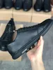 Högkvalitativ designer mens klänning skor lyxiga loafers kör äkta läder italienska glid på svart avslappnad sko andas med låda 010