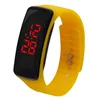 Pojkar Tjejer Digital Watch Present Barn LED Bracelet Elektronik Armbands Klockor Multicolor Plastband 1DH J2