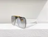 نظارات شمسية للرجال والنساء الصيف نمط 401 المضادة للأشعة فوق البنفسجية الرجعية لوحة مربع كامل الإطار الأزياء النظارات مربع عشوائي