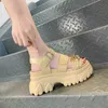 Sandálias Mulheres Chunky Platform Chain 2021 verão praia casual sapatos mulher cunhas 8cm moda metal sandália senhoras