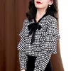 Koreanska Blus Kvinnor Chiffon S Kvinna Polka Dot Tröjor Långärmad Toppar Plus Storlek V-Neck Bow Ribbon Shirt 210604