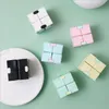 Infinity Cube Candy Färg Fidget Pussel Anti Dekompression Toy Finger Hand Spinnare Roliga Leksaker För Vuxna Barn ADHD Stress Relief Gift