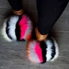2021 Frauen Neue Mehrfarbige Fuzzy-Hausschuhe Mode Fuzzy Slides EVA Weiches und flauschiges Fell Sandalen Damen Sommer Flip-Flops Fourrure X0523