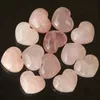 Neue natürliche herzförmige Kristallstein-Partybevorzugung rosa geschnitzte Palme Liebe Heiledelstein Handwerk Desktop-Dekoration Ornamente EWA5303