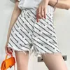 Frauen Jeans 21 Full Logo Druck hoher Taille Denim Shorts Loose Lock Casual Tassel Pants Fashion Business Street7501197