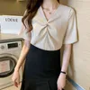 Stylowy V Neck Topy Koszule Kobiety Lato Z Krótkim Rękawem Luźna Biała Bluzka Kobieta Delikatne Eleganckie Biuro Panie Workwear 210601