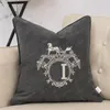 Letter Luxury Square Cushion Designer Decorative Pillow Luxurys Designers Cushion Cotton Letter Decor Living Room Cushion D2112285Z
