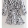 VUWWYV Blanc Noir Imprimer Mini Robe Femmes Été Chic Volant Parti Femme À Manches Longues Taille Élastique Court Robes 210430