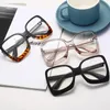 Sunglasses 2021 Square Oversized Eyeglasses Women Men Fashion Optical Frame Glasses Frames Retro Leopard Clear Prescription Lady