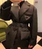 Women's Down Parkas Populära vinterjackor Designer Jacket för kvinnor med bokstäver Budge paljetter Fashion Coats Justerbar midja Streetwear Högkvalitativ blank Cafy