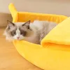 Grappige bananen kat bed huis schattige gezellige kat mat bedden warm duurzaam draagbaar huisdier mand kennel hond kussen kat levert multicolor 210713