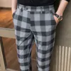 韓国の格子縞のカジュアルパンツの男性春の夏のビジネスドレスパンツオフィスソーシャルスーツのズボンの男性服Pantalon Homme 210527