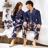 CAIYIER hiver Couple pyjamas ensemble soie aime imprimer vêtements de nuit à manches longues hommes femmes décontracté grande taille amoureux vêtements de nuit M-5XL 210330