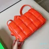 Mode Style femmes Bages sac à bandoulière sacs à bandoulière sac à main en cuir verni sept couleurs conçu pour 2021