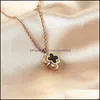 Pendentif Colliers Pendentifs Bijoux Mode Coréenne Coquillage Noir Et Blanc Lucky Clover Collier Double Couche Clip Cristal Zircon Titane St