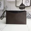 TOP QUALITY clutch bag womens wristlet phone bags fashion accessoires key pouches designer zipped coin purse handbag men outdoor clutchs wallet