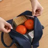 Sacos de armazenamento Saco de almoço isolado portátil para a escola de piquenique espessada bebida simples frescos organizador de caixa refrigerador