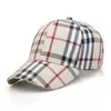 Chapeau de protection extérieure Casquette de printemps et d'automne pour hommes Casquette de baseball rayée pour femmes