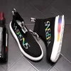 Classic Slip-on Socks Mens Skor High Top Fashion Soft Comfortable Andas Footwear Casual Summer Bekväma Sneakers