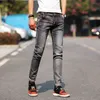 Uomini Stretchy Denim Skinny Green Jeans Primavera Autumn Brand Brand Black di alta qualità Jeans moda 211104