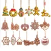 Mix Weihnachten Hängende Charms Weihnachtsbaum Ornament PVC Lebkuchen Schneeflocke Schneemann Anhänger DIY Schmuck Erkenntnisse Großhandel