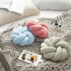 Regina Cotton DIY Main Noeud Coussins Coussins Cosy Voiture Oreiller Lombaire Accueil Décoratif Canapé Coussin Coussin Doux Bureau Reste Oreillers 210907