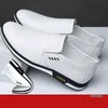 Scarpe eleganti Little White Men New Summer Leather All-Match British One-Legged Casual Soft Sole MWMM