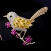 Pimler broşlar lüks zirkon kuş şubesi broş bayanlar kristal çiçek yakalı hayvan süsü Noel hediyesi Kirk22