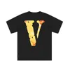 Märke Fashion Yellow Flame Limited Sommar Hip Hop Loose Back V Serie Short Sleeve T-shirt Batch