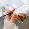 Sunglasses Fashion Cat Eye Women 2021 Desinger Sun Glasses Bling Diamond Eyeglasses Luxury Rhinestone Pink Shades Uv400