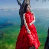 Boheemse zomer vrouwen vakantie strand maxi jurk sexy off schouder chiffon ruches rode irregula grote swing lange 210506