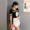 Moda de verão Malhas Tops Mulheres Listrado Letras Personagem T-shirt Estilo Coreano Casual Camiseta Femme Camisetas 210513