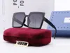 Solglasögon Kvinnor Mens Designers Goggle Square Sun Glasögon med Box Fashion Eyeglasses Luxury Mirror UV Proof High Quality WX49