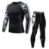 Modelo Underwear térmico Homens Define a compressão Suor Rápido Secagem Long Johns Fitness Bodybuilding Shapers 210910