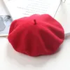 Kobiety Dziewczyna Beret Ciepła Wełna Zimowa Czapka Kapeluszowa Czapka Vintage Zwykły Berets Kapelusze Solidna Kolor Elegancka dama Winter Czapki