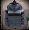 5 Cores Mens Sweaters Inverno Cardigan Camisola Casacos Grosso Homens Com Capuz Roupas Listradas Plus Velvet