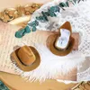 Portagioie creativo a forma di cappello da cowboy Portagioie in velluto Anello/collana Scatola regalo Espositore per gioielli