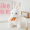 Stock poupées en peluche fête de noël petit lapin blanc poupée mignon radis lapins doux animaux en peluche cadeau apaisant