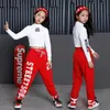 Spring Girls Sport Suit Cotton Streetwear Kläder uppsättningar för barn Teenage Hip Hop Dance Kläder Två stycken Set TrackSuit 210622