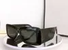2022 النظارات الشمسية للنساء نمط 0811 المضادة للأشعة فوق البنفسجية ريترو لوحة مربع كامل الإطار الأزياء النظارات مربع عشوائي